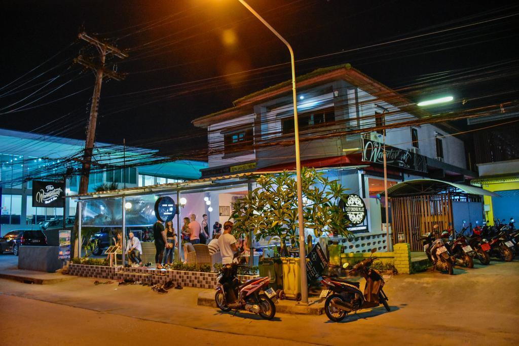 The Wanderlust Hostel Ko Pha Ngan Buitenkant foto