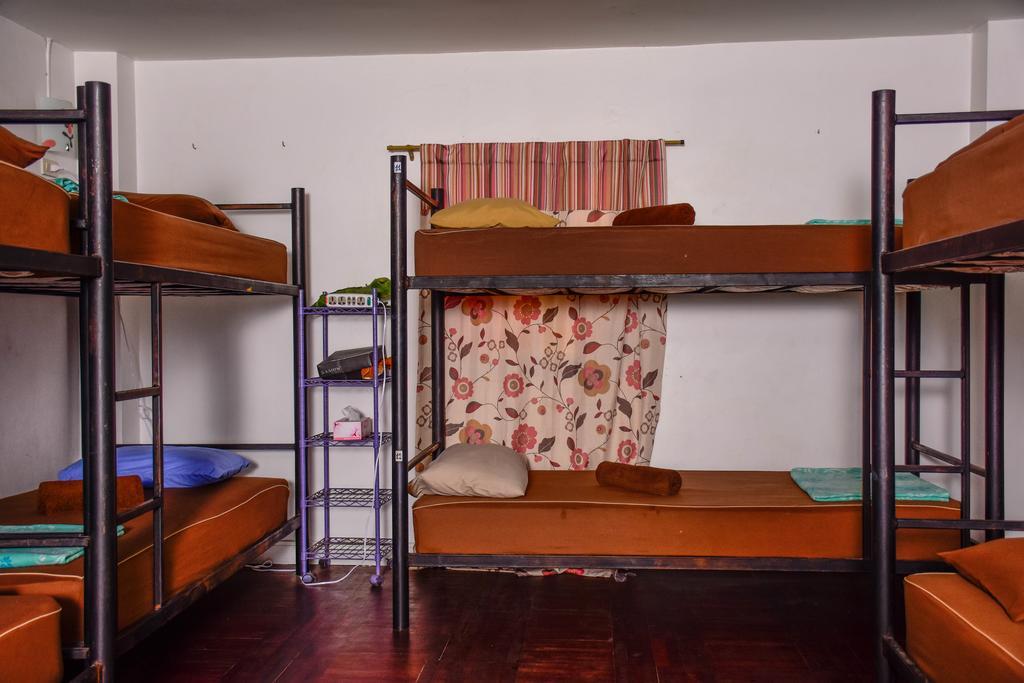 The Wanderlust Hostel Ko Pha Ngan Buitenkant foto